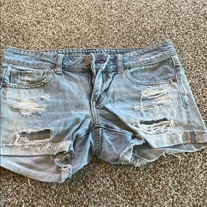 American eagle midi shorts.